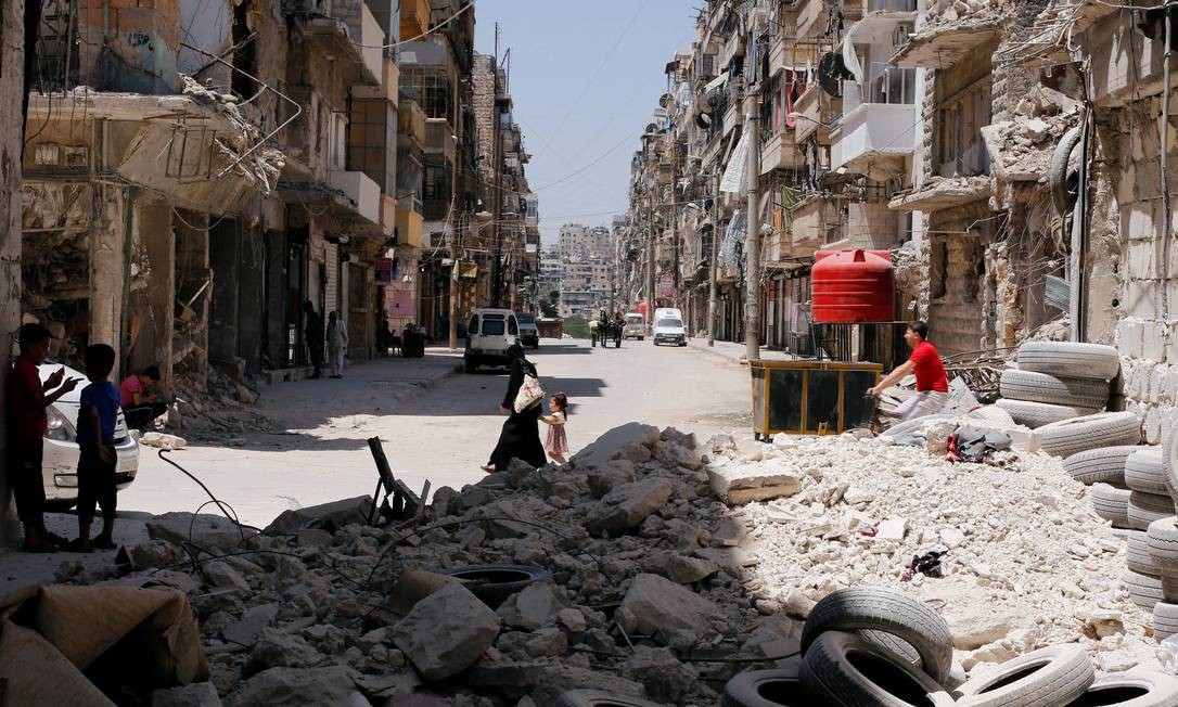 Guerra na Síria já soma mais de 330 mil mortos, segundo novo balanço