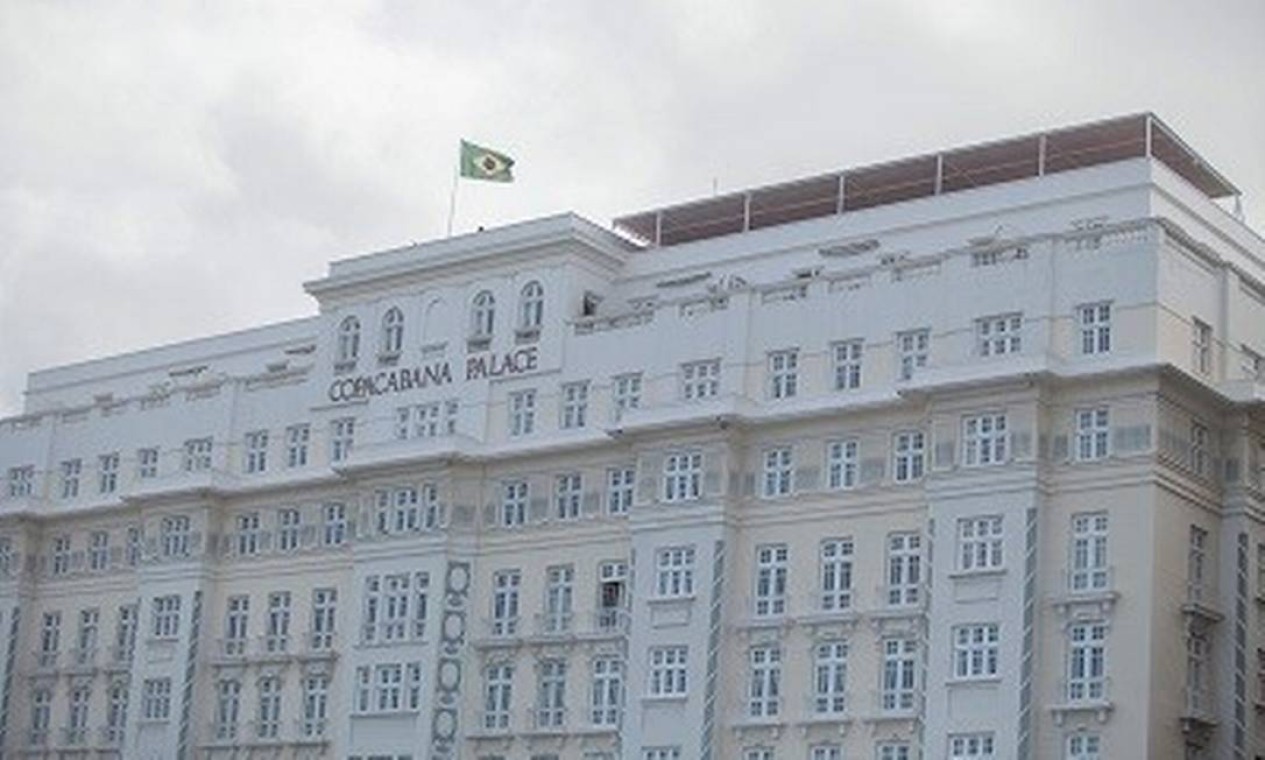 Dono Da Louis Vuitton Compra Rede Que Controla Copacabana Palace Por Us 32 Bi Jornal O Globo