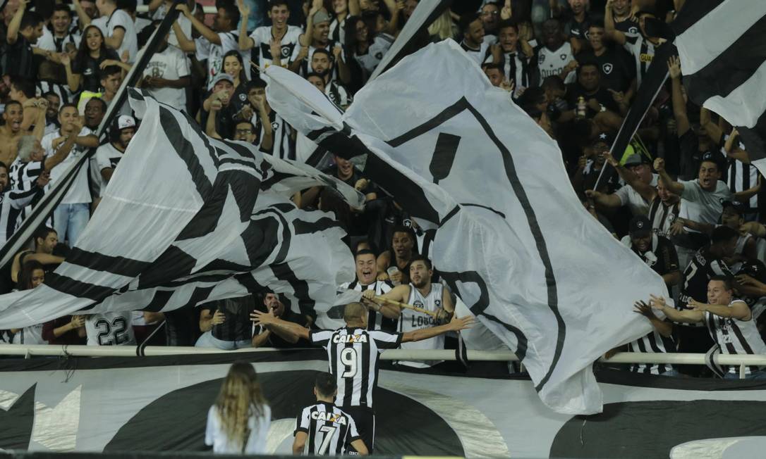 Botafogo domina o Atlético-MG e avança na Copa do Brasil - Jornal O Globo