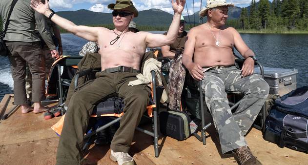 G1 > Mundo - NOTÍCIAS - Putin vai ao fundo do lago Baikal a bordo