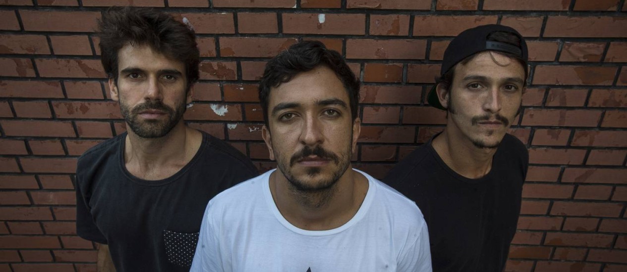 Em turnê com o segundo álbum, Braza fala sobre o Forfun e novo baixista ...