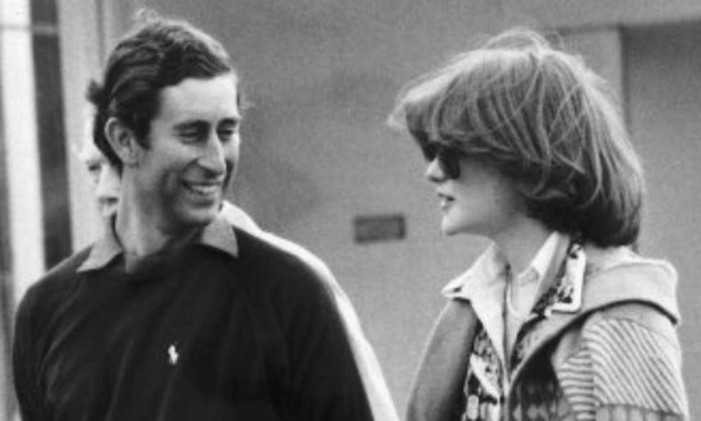 Príncipe Charles namorou Sarah, irmã mais velha de Diana Foto: Reprodução