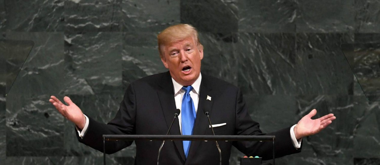 O presidente dos EUA, Donald Trump, discursa na 72ª Assembleia Geral da ONU, em Nova York Foto: TIMOTHY A. CLARY / AFP