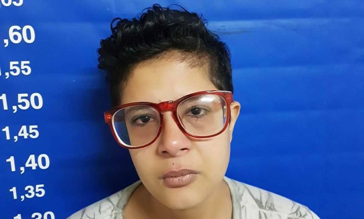 Presa mulher acusada de matar o pai e fingir latrocínio para ficar com herança Jornal O Globo