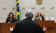 O advogado Antonio Cláudio Mariz de Oliveira, que defende Temer, dá boas vindas à nova procuradore-geral da República, Raquel Dodge 