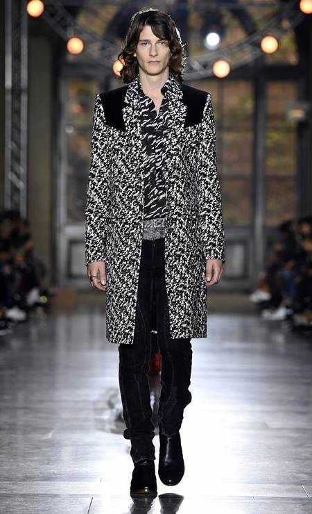 Ex-Chloé, Clare Waight Keller faz sua estreia na Givenchy com