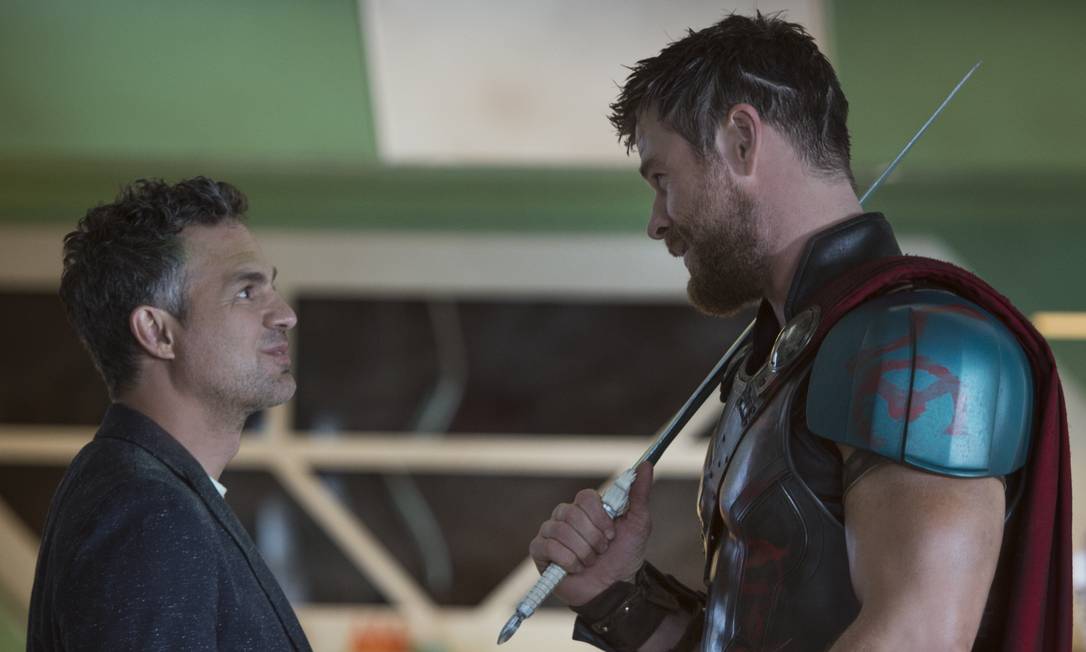 Quem nunca? Mark Ruffalo faz live spoiler acidental de 'Thor