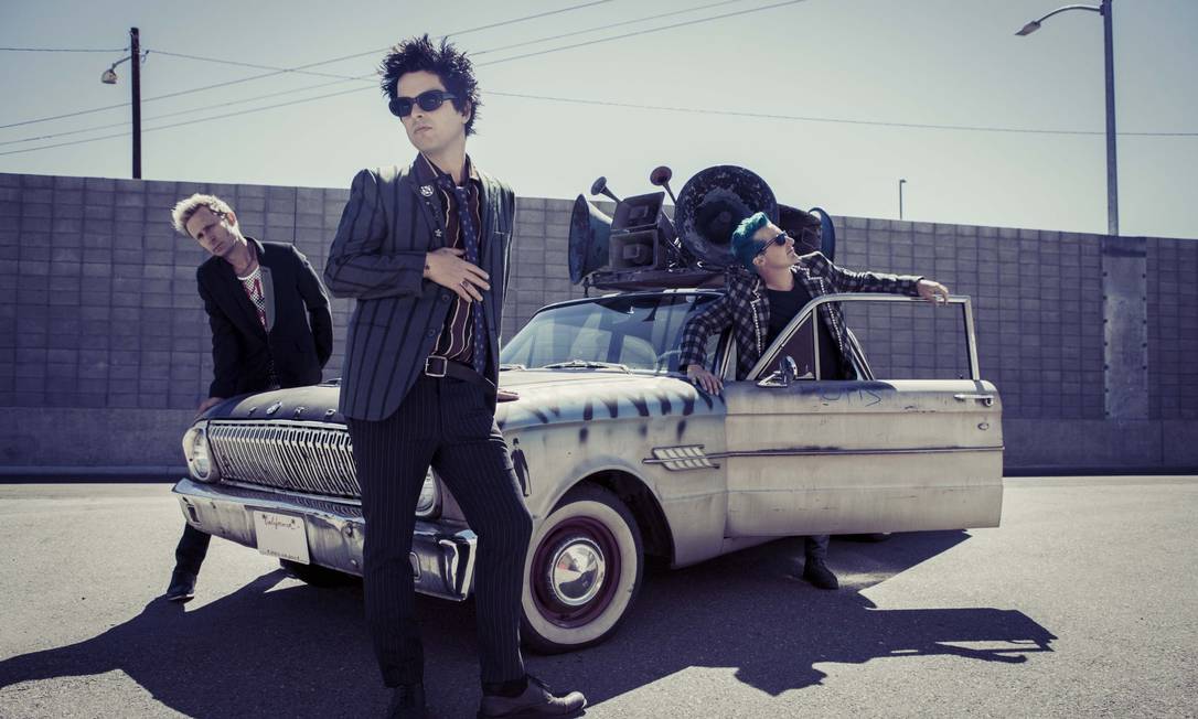 洋楽 TURBO SICK RIDDIM GRINGO / CELLULAR BILL De volta ao Rio, vocalista do Green Day diz que a era Trump dá
