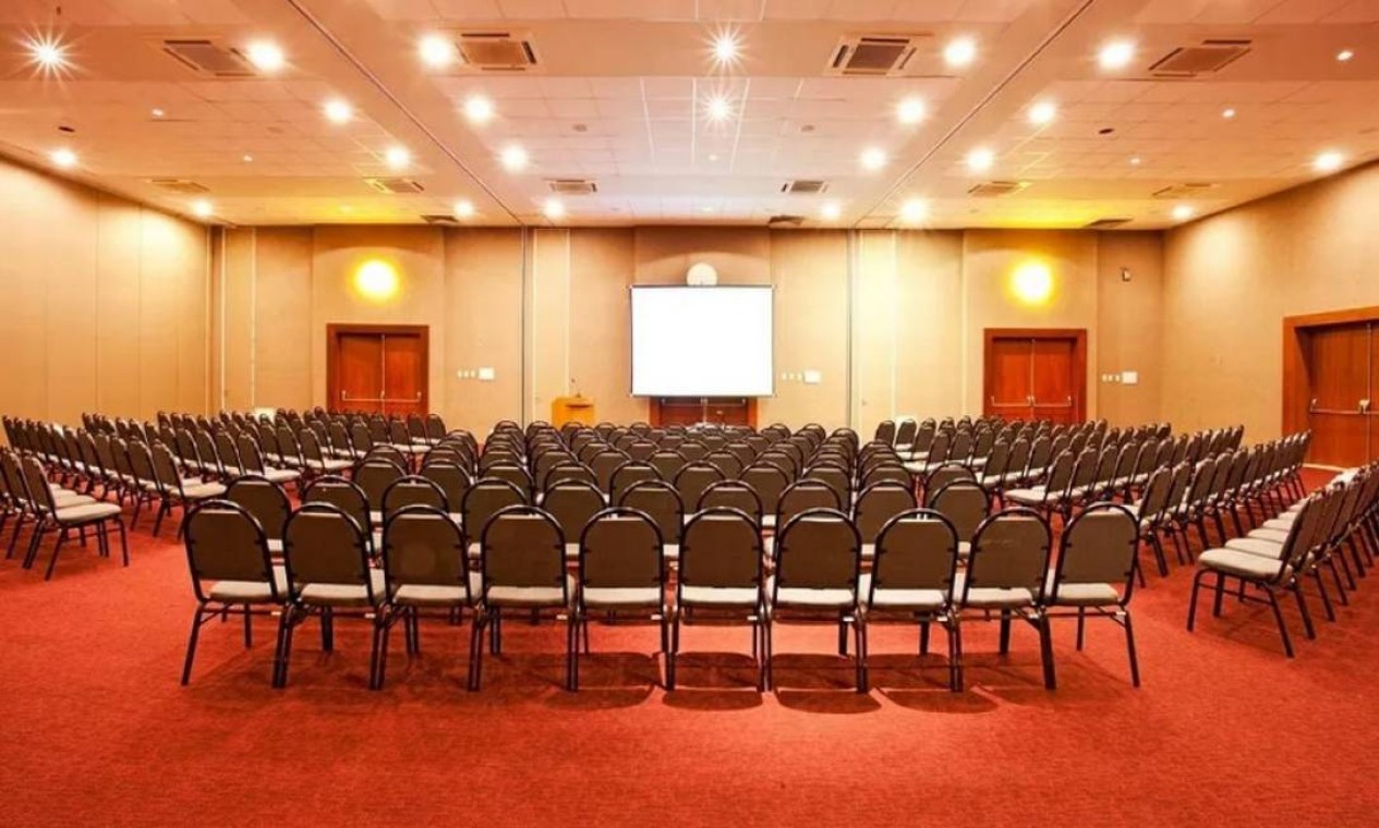 A sala de convenções onde será realizada parte do treinamento caveira Foto: Reprodução internet