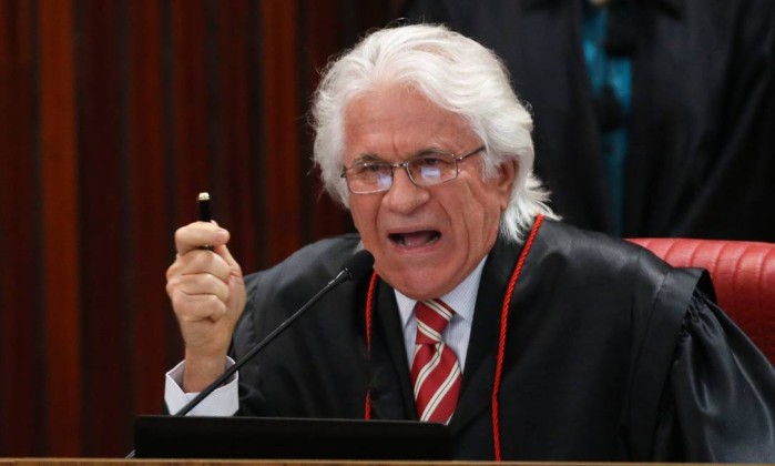 Resultado de imagem para Corregedor do TSE critica juiz que teria atacado Gilmar Mendes