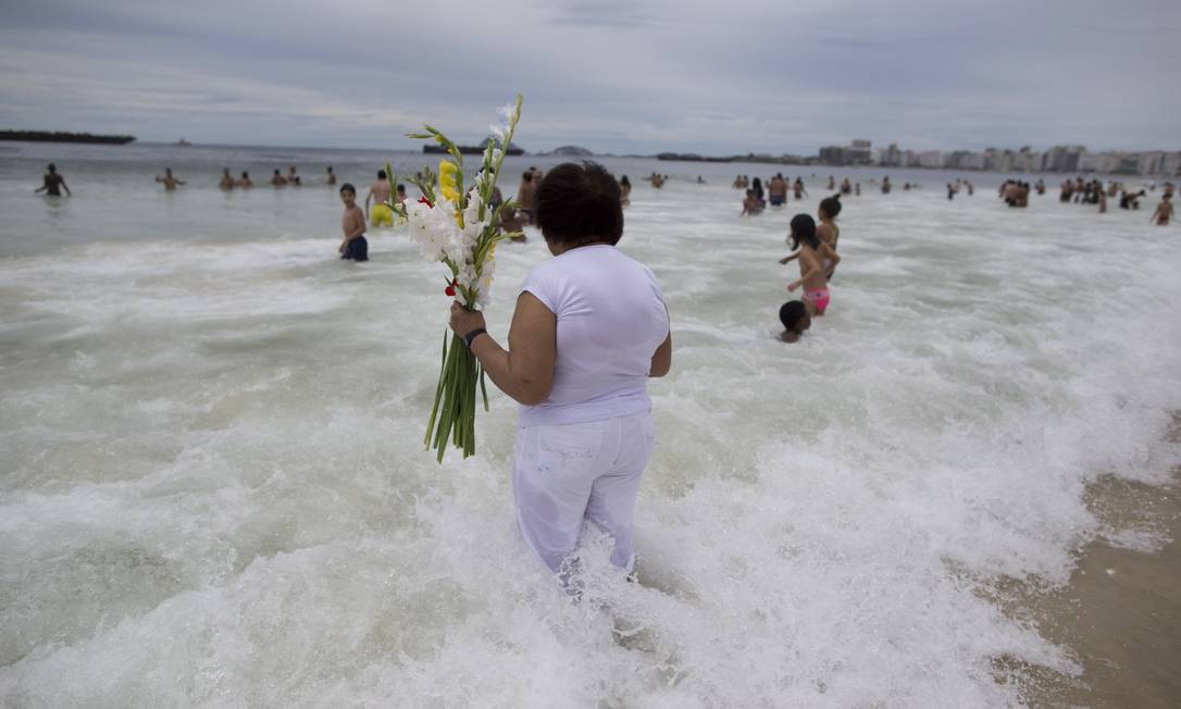 35 frases de Iemanjá para quem tem fé na rainha do mar