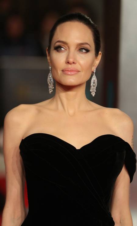 Close na beleza de Angelina Jolie Foto: DANIEL LEAL-OLIVAS / AFP