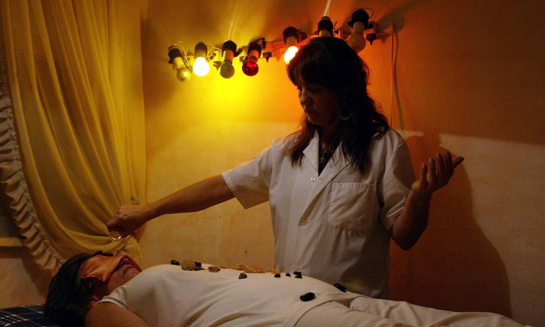Cromoterapia está incluída nas dez novas práticas integrativas oferecidas pelo SUS Foto: Fábio Rossi/23.06.2003