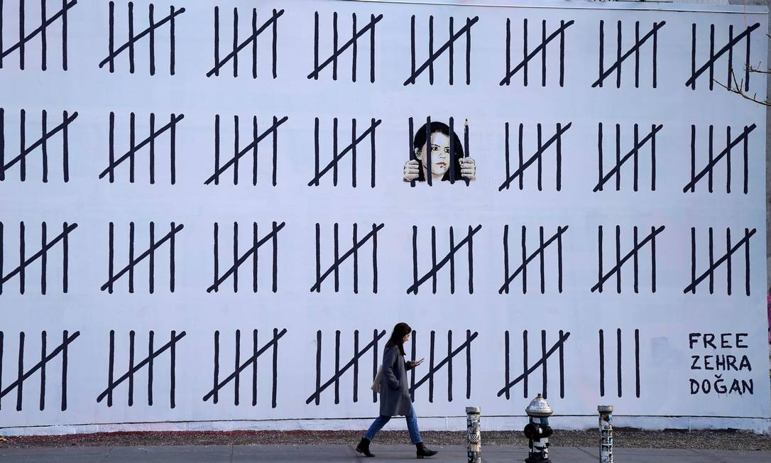 Banksy revela novo mural em Nova York - Jornal O Globo