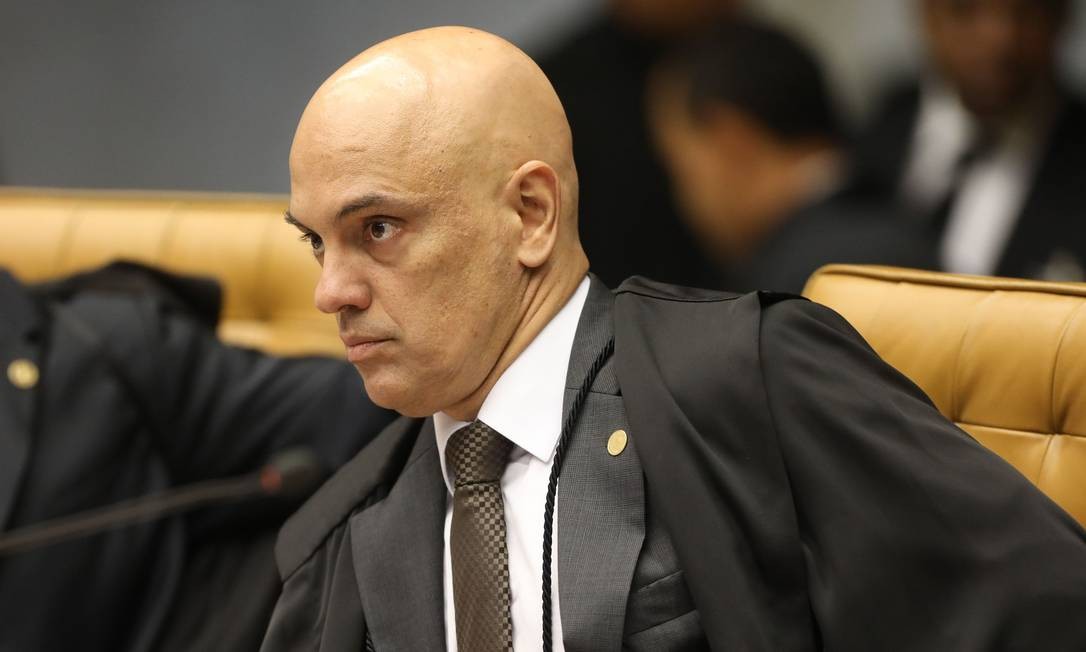 Alexandre de Moraes entrega ao Congresso propostas de enfrentamento ao