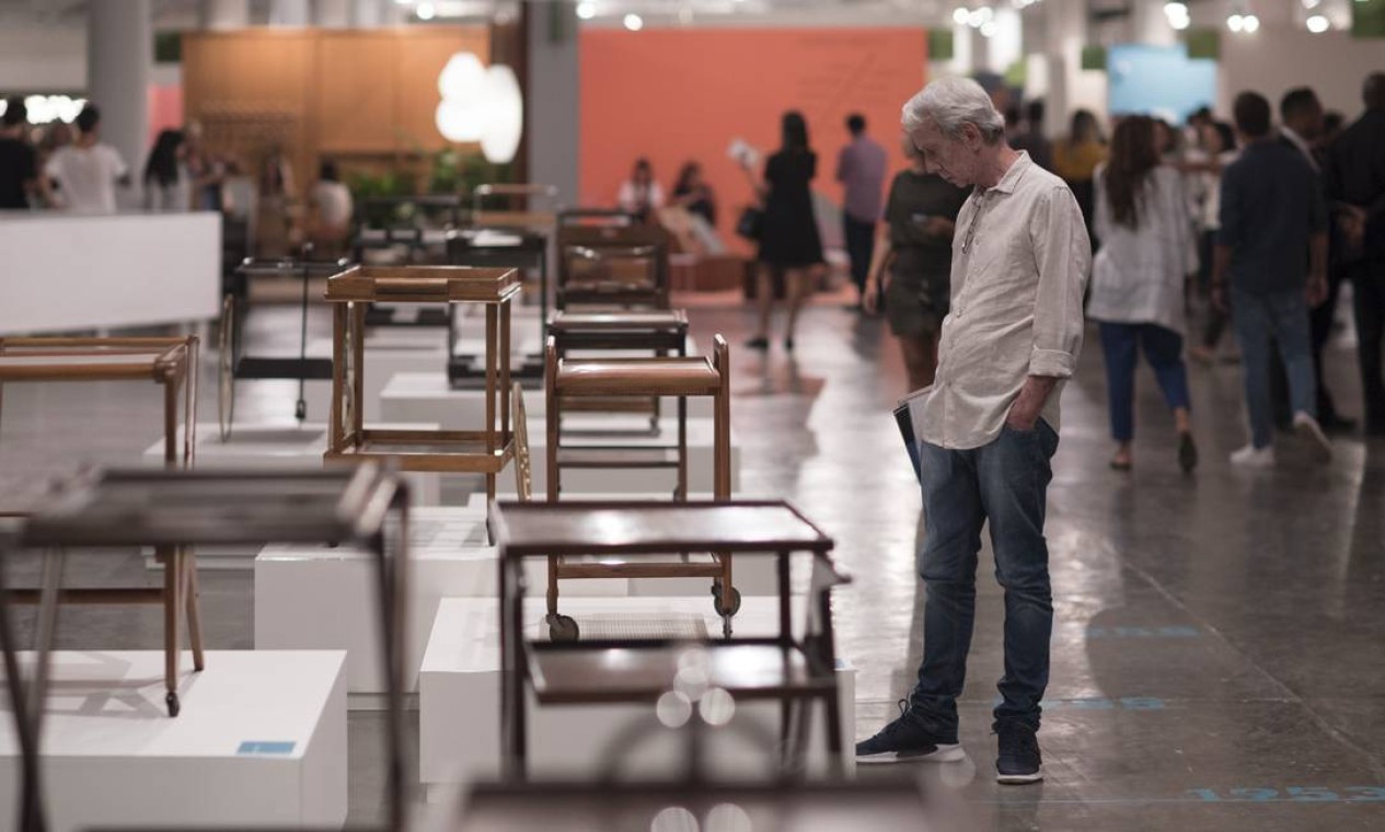 Área dedicada ao design, montada no terceiro piso do Pavilhão da Bienal Foto: Leo Eloy/Divulgação
