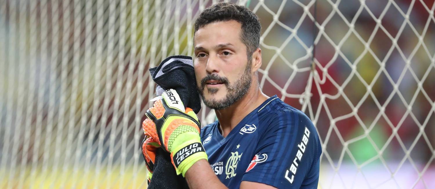 Júlio César afirma: 'Não me considero o melhor goleiro da história do  Flamengo