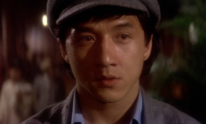 Jackie Chan antes da fama: dois filmes raros do ator estão na