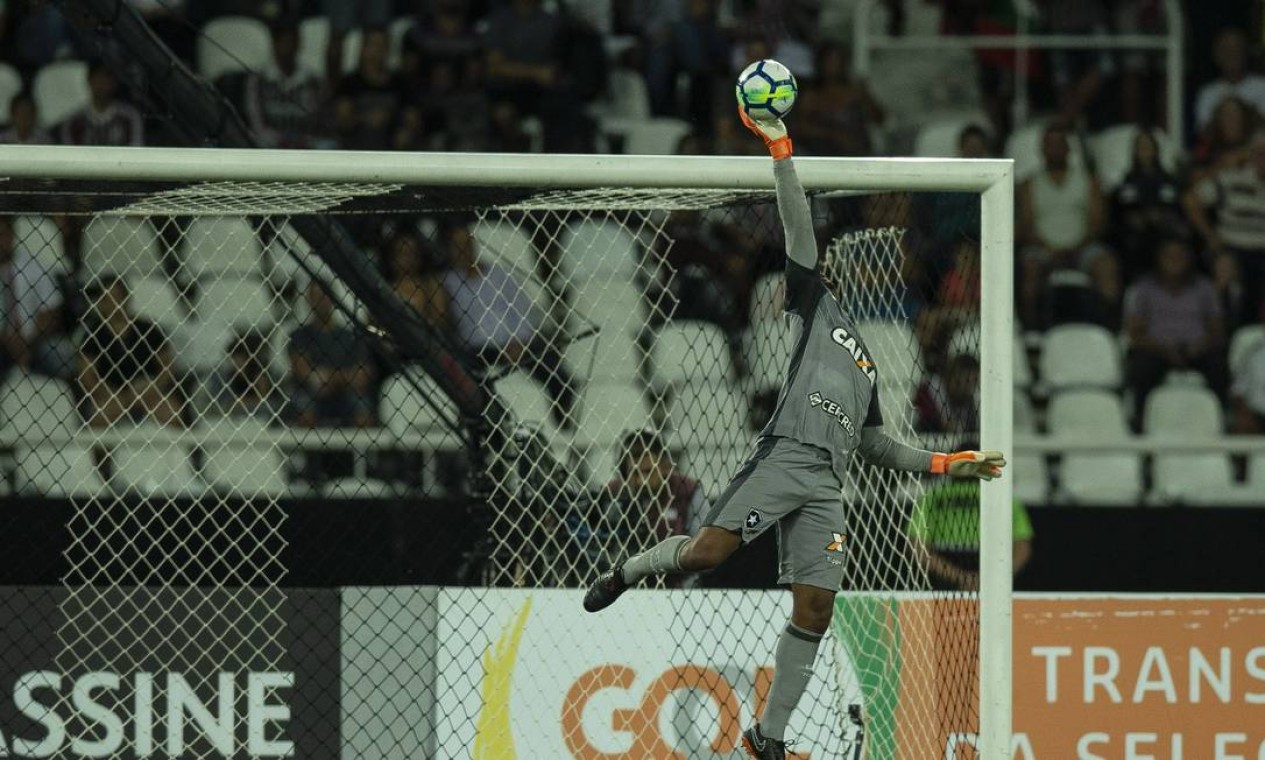 As melhores imagens de Botafogo 2 x 1 Fluminense - Jornal O Globo