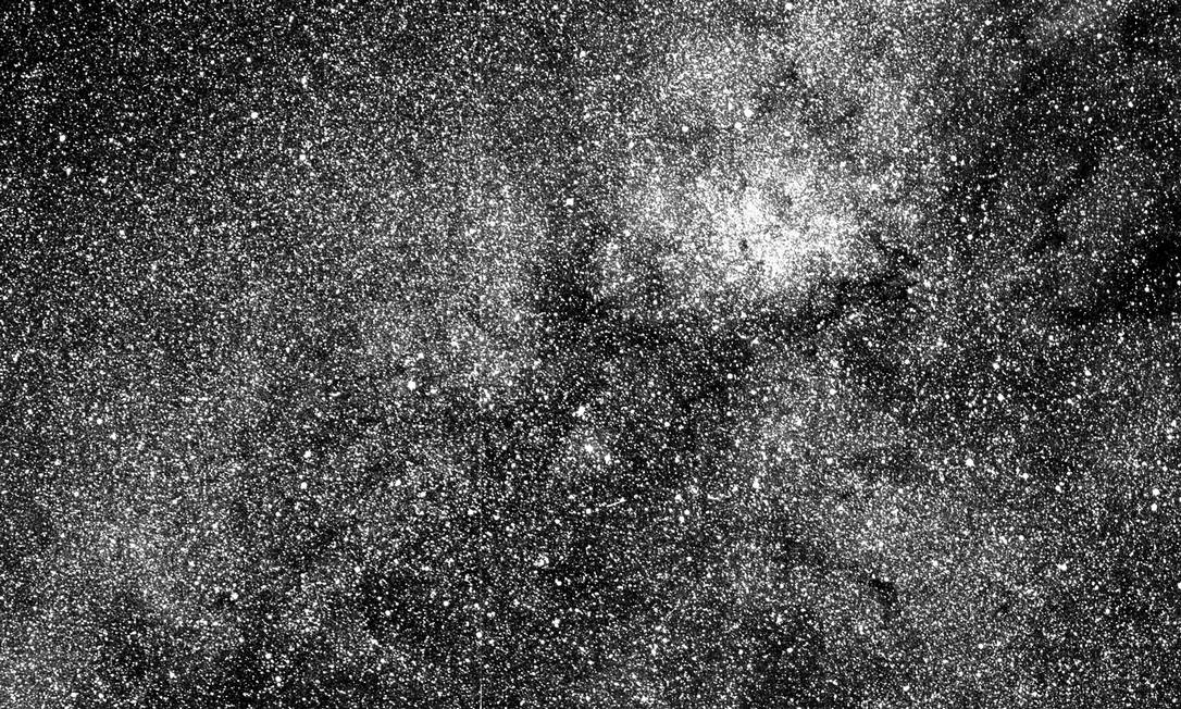 
A primeira imagem do Tess mostra região apinhada de estrelas próxima ao plano da Via Láctea
Foto:
/
Nasa/MIT/Tess
