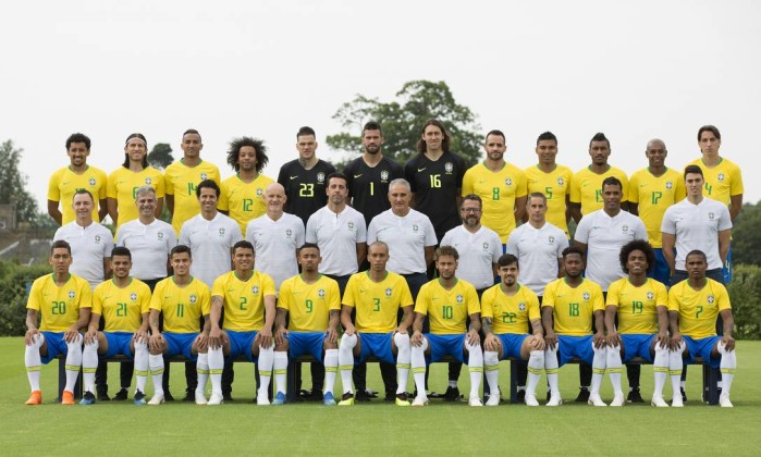 Resultado de imagem para foto oficial da seleÃ§Ã£o brasileira 2018
