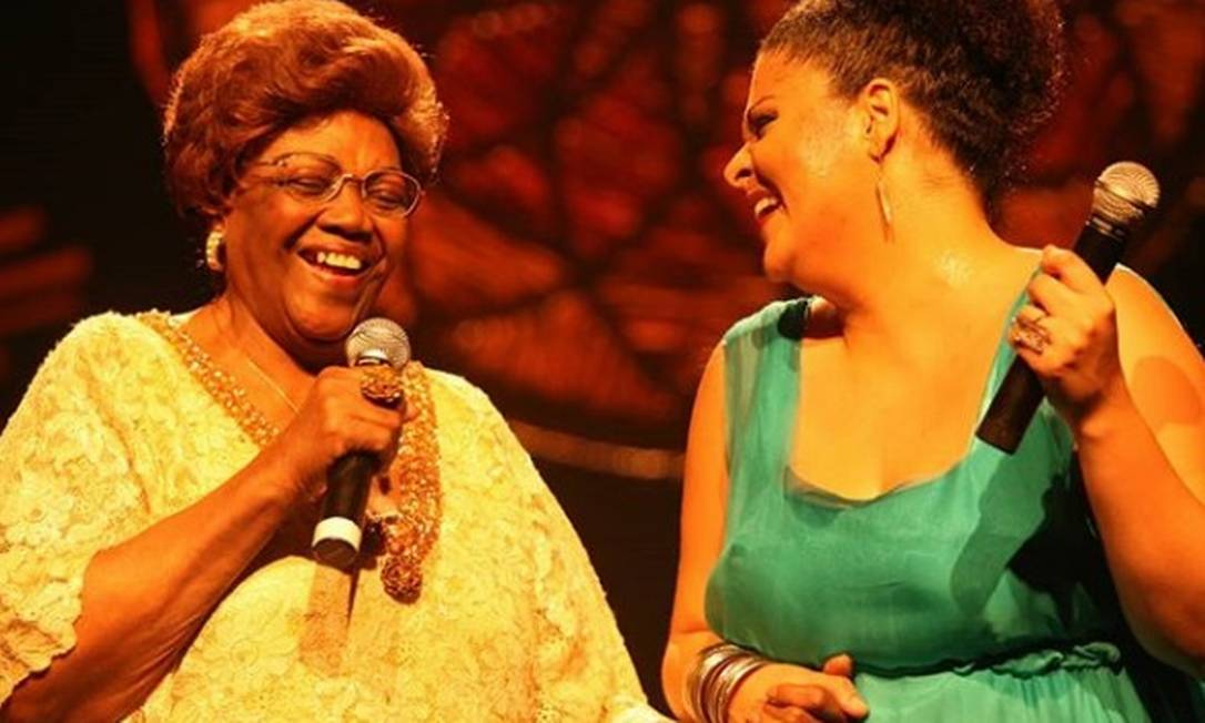 Crítica 'Dona Ivone Um sorriso negro'