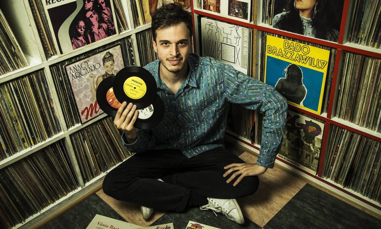 Em 'Onda de amor', DJ reúne faixas rejeitadas da música eletrônica