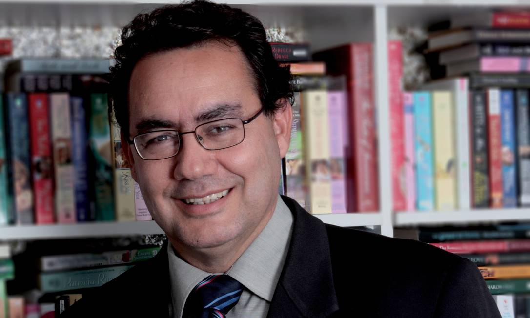 Augusto Cury: autor terá dois romances publicados no mercado global Foto: Divulgação / Agência O Globo