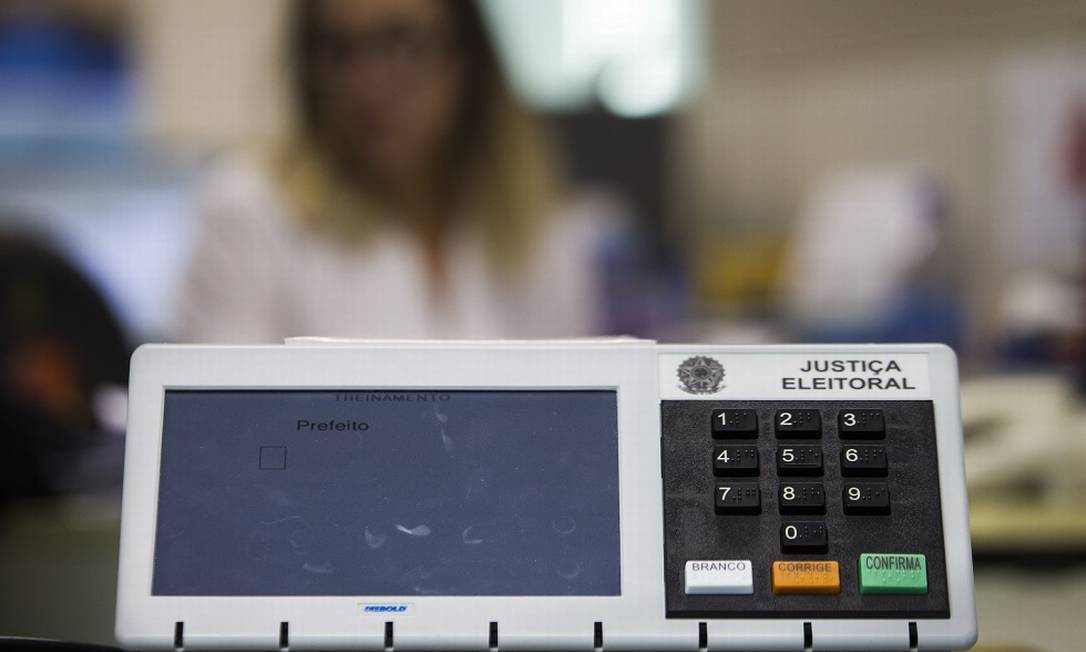 Na foto, urna eletrônica utilizada para votação Foto: Diego Herculano / Folhapress