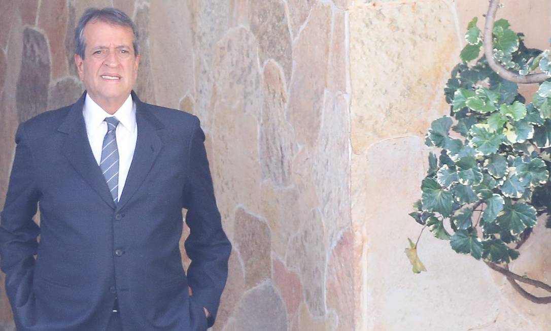 O ex-deputado Valdemar Costa Neto, após reunião com representantes do 'blocão' Foto: Ailton de Freitas/Agência O Globo/11-07-2018