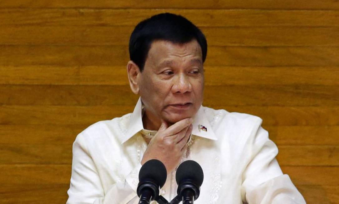 Presidente das Filipinas, Rodrigo Duterte discursa no Congresso Foto: CZAR DANCEL / REUTERS