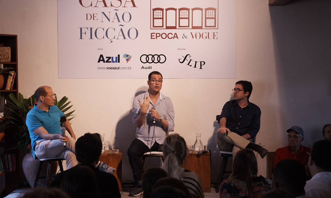 Helio Gurovitz, Pablo Ortellado e Bernardo Mello Franco falam sobre os protestos que marcaram o Brasil em 2013 Foto: Foto: Marcelo Saraiva Chaves