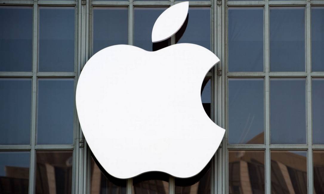 
Apple é a primeira empresa dos EUA a atingir US$ 1 trilhão de valor de mercado
Foto:
JOSH EDELSON
/
Josh Edelson/AFP
