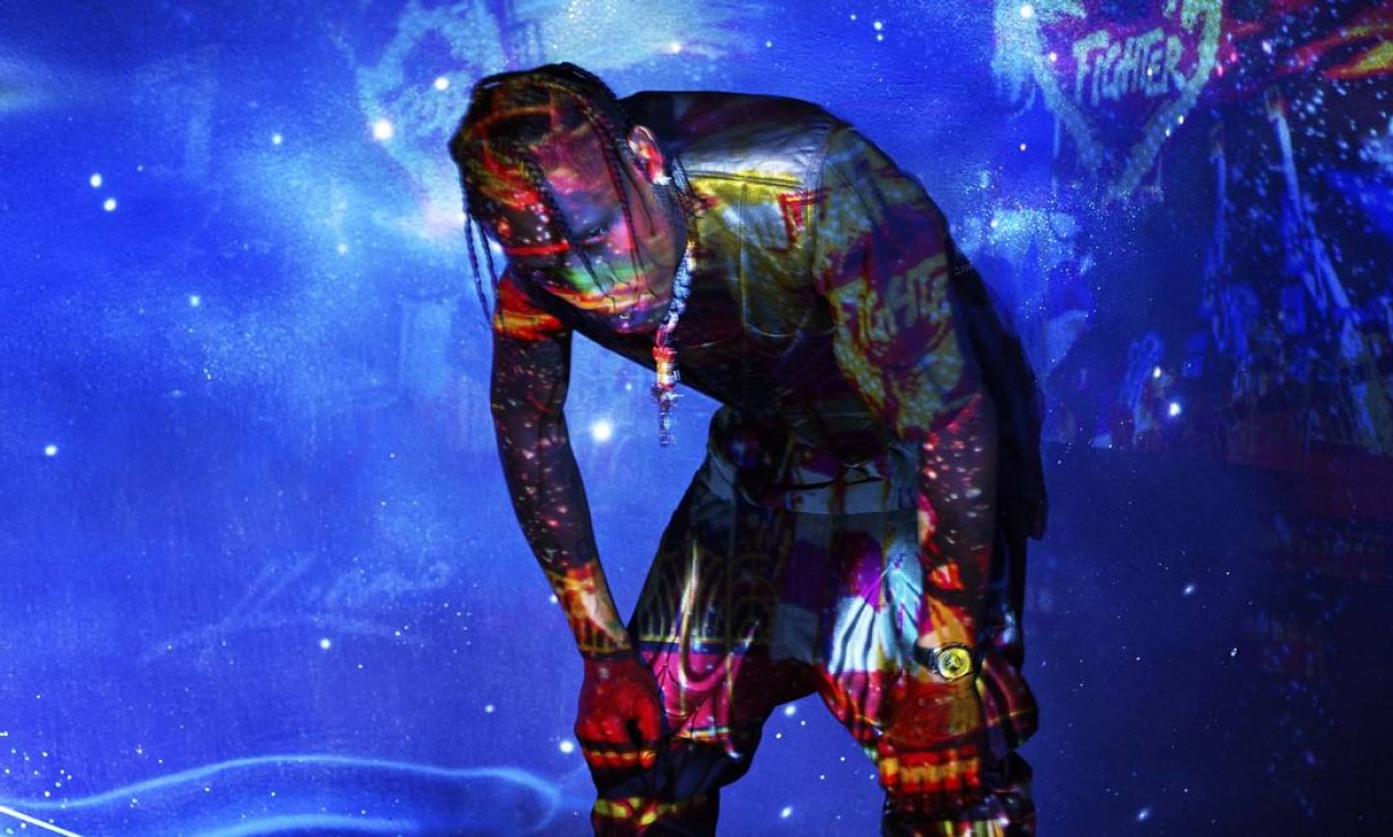 Crítica Travis Scott busca seu lugar ao sol com álbum ambicioso e