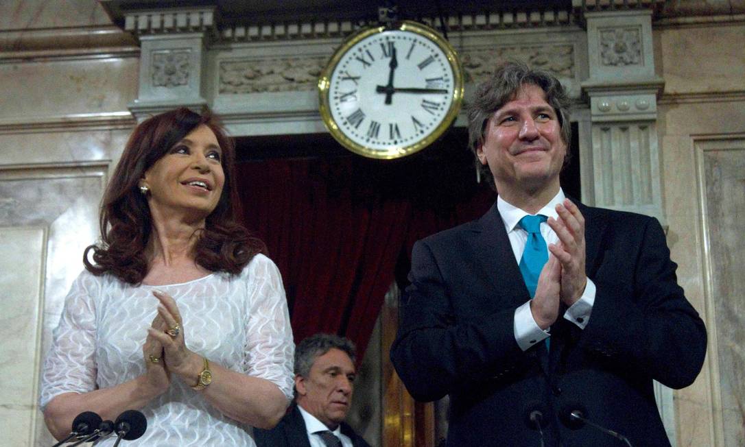 Em março de 2014, a então presidente da Argentina, Cristina Kirchner, e o seu vice, Amado Boudou, em cerimônia de abertura do Congresso Foto: ALEJANDRO PAGNI / AFP
