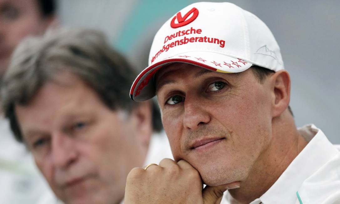 Empresária diz que silêncio sobre estado de Schumacher seria desejo do