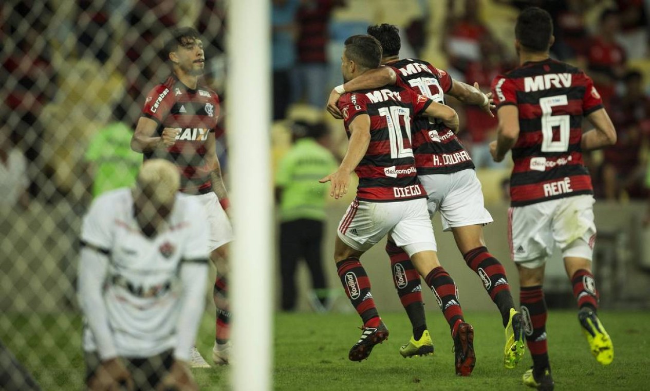 Flamengo Se Reabilita E Bate O Vitória No Maracanã - Jornal O Globo