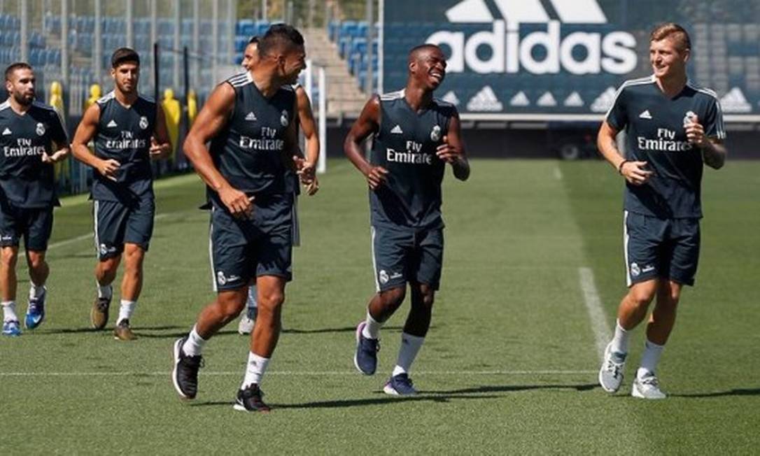 Após Estreia Pelo Real Madrid B, Vinicius Jr. Fala Em 'prazer' Em ...