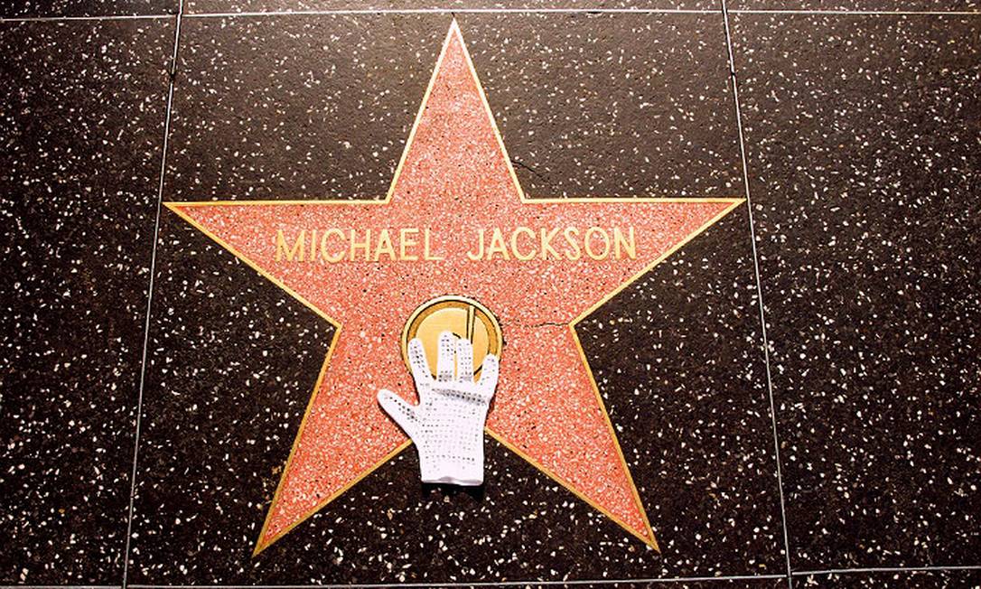 Estrela dedicada a Michael Jackson na Calçada da Fama de Hollywood, na Vine Street, em Los Angeles Foto: Visit Los Angeles / Reprodução