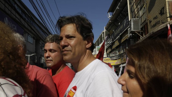 O candidato do PT à Presidência da República, Fernando Haddad Foto: Gabriel de Paiva / Agência O Globo