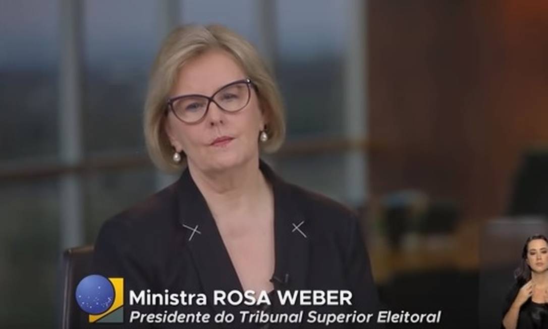 A presidente do TSE, Rosa Weber, durante pronunciamento Foto: Reprodução