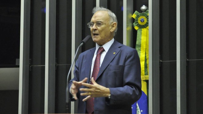 O senador eleito do Rio Arolde de Oliveira (PSC) Foto: Divulgação