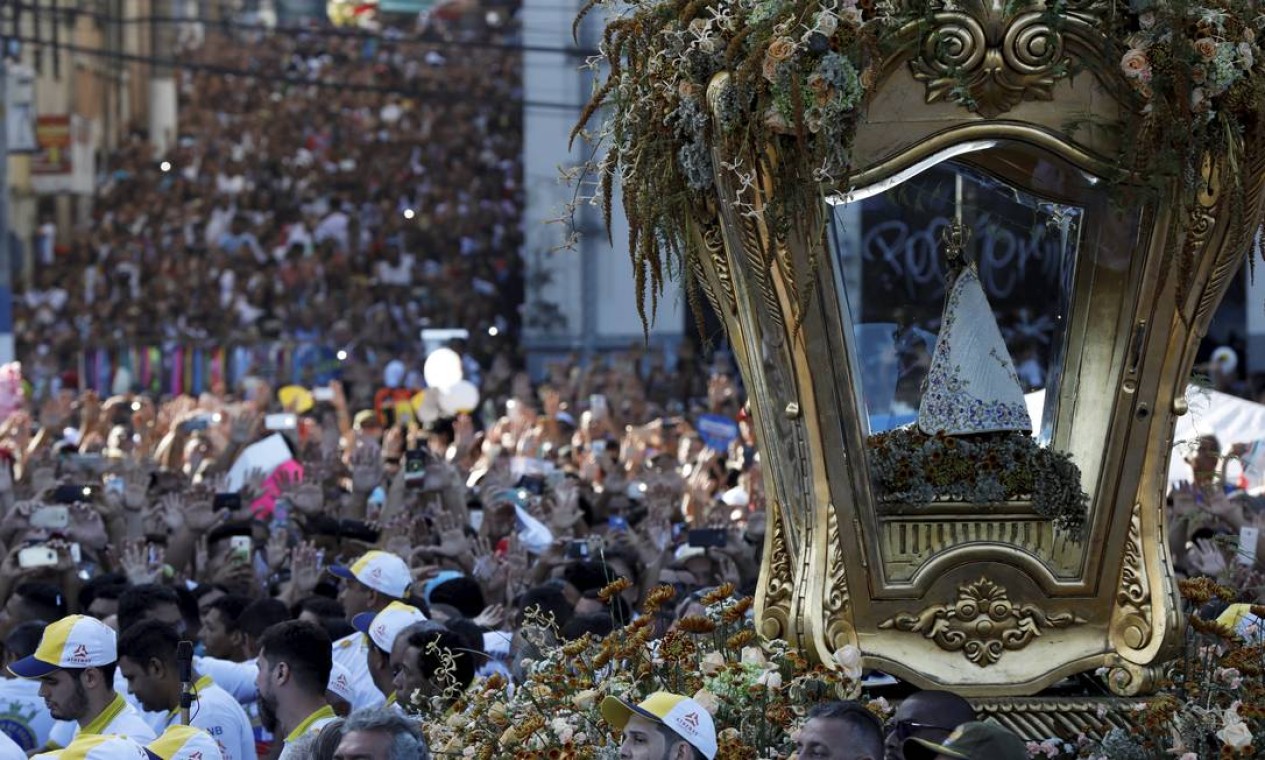 Círio De Nazaré Leva Mais De Um Milhão De Fiéis às Ruas De Belém