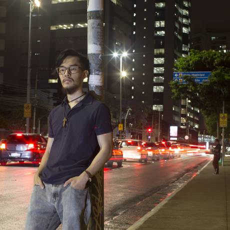 Asaph Hiroto votou em Haddad em 2016 e agora vai votar em Bolsonaro para presidente. Foto: Edilson Dantas / Agência O Globo