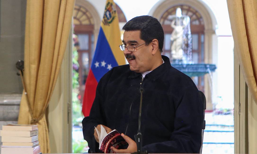 Divisão da oposição contribui para concentração do poder de Nicolás Maduro, o sucessor de Chávez Foto: HANDOUT / REUTERS