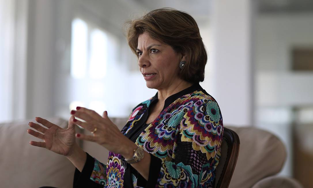 Ex-presidente da Costa Rica, Laura Chinchilla Miranda é cientista politica e atua como observadora das eleições Foto: Edilson Dantas / Agência O Globo (20/08/2018)