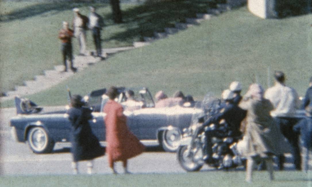 John F Kennedy é assassinado em Dallas Foto: Rolls Press/Popperfoto / Getty