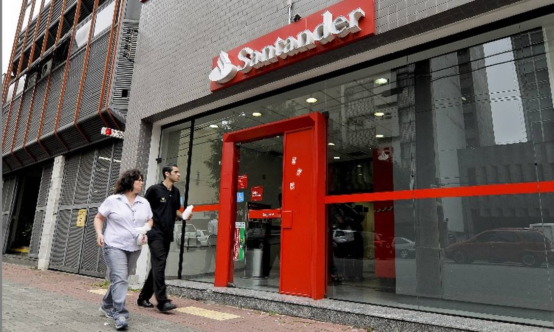 
Santander registra lucro de R$ 8,992 bi no acumulado até setembro, uma expansão de 24,9%
Foto:
/
Bloomberg
