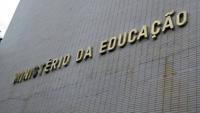 MinistÃ©rio da EducaÃ§Ã£o nÃ£o serÃ¡ mais o responsÃ¡vel pelo Ensino Superior Foto: O Globo