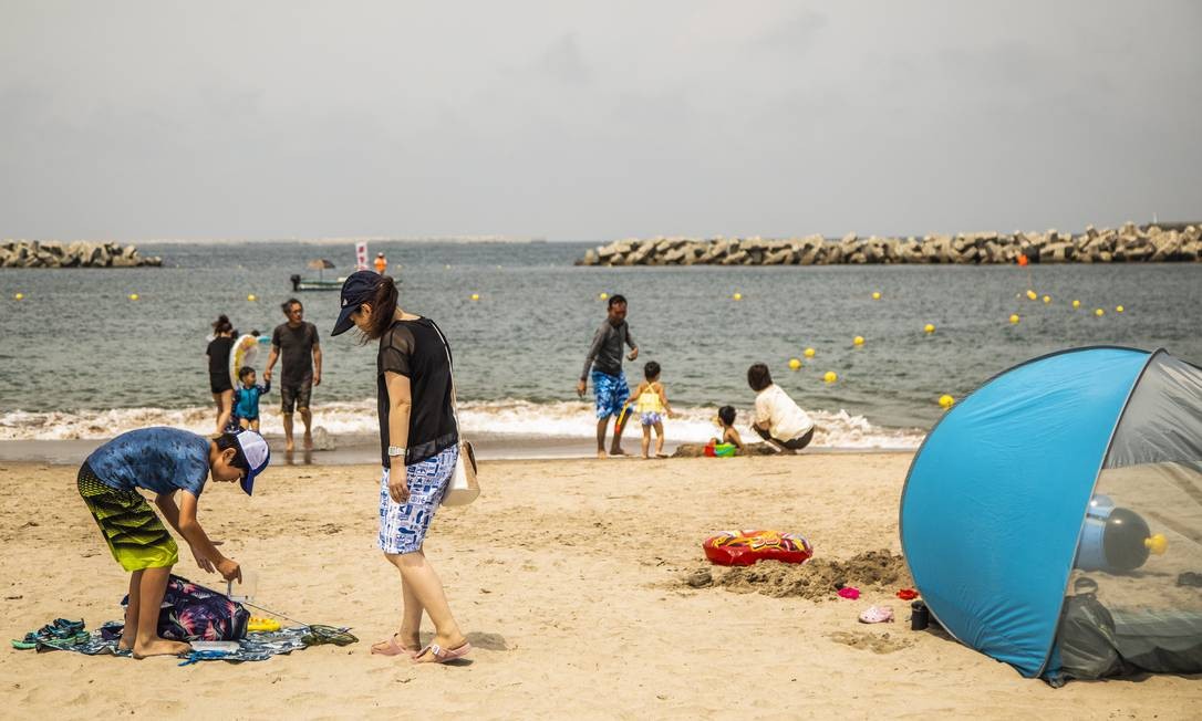 Cenas da praia de Haragamaobama, reaberta em julho, sete anos e quatro meses depois do acidente nuclear em Fukushima Foto: Bárbara Lopes / Agência O Globo